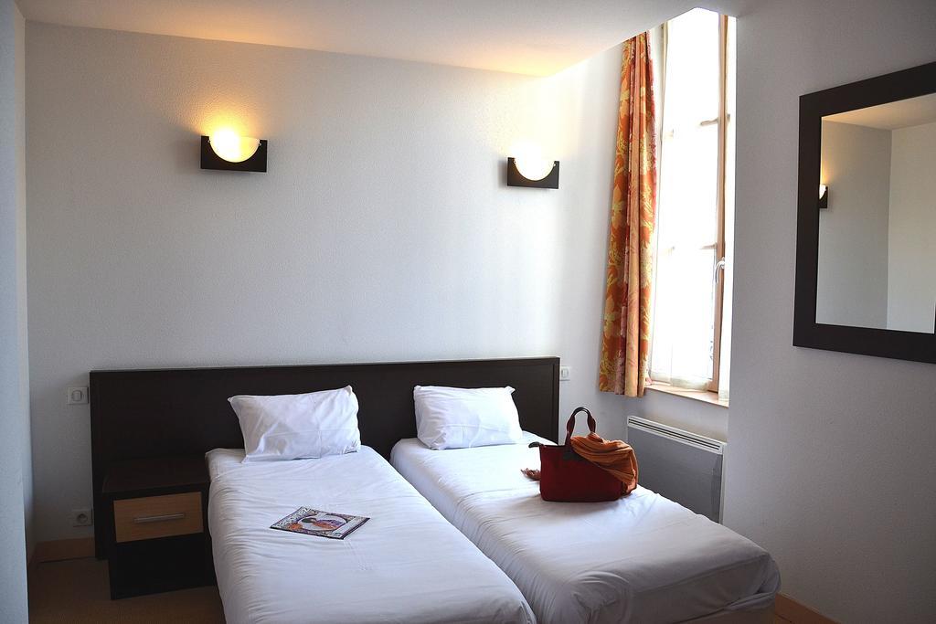 Hotel Les Bénédictins Limoges Chambre photo